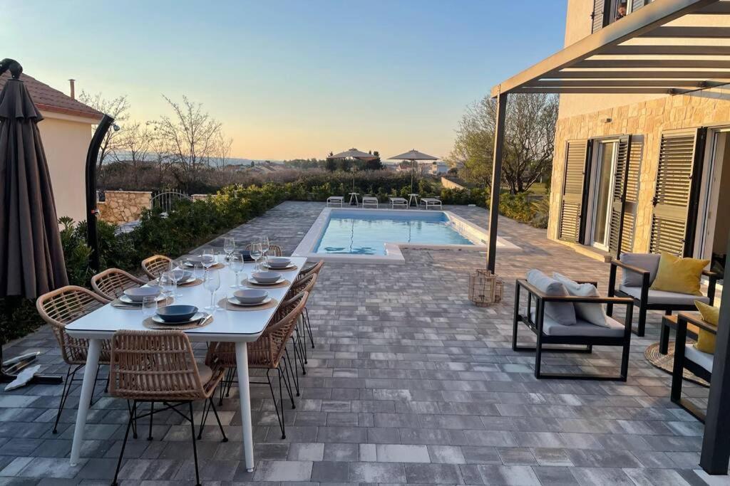 Villa Katarina - Grosser Pool Beheizt - Meerblick فرسي المظهر الخارجي الصورة